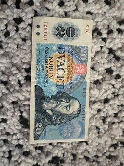 Bankovka 20 Kčs série H 12 neperforovaná.