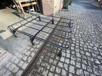 Zahradka na auto na LR Defender