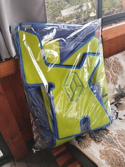 Interiér do kamiónu