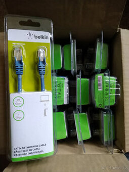 síťový kabel Belkin, nový, 12 ks (RJ45, CAT5e, 1m délka)