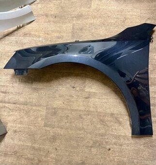 Levý blatník Škoda Octavia 3