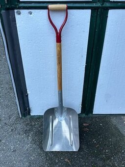 Lopata FISKARS Classic