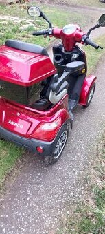 Elektrický vozík pro seniory