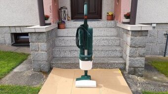 Vysavač Vorwerk 122 s elektronickou klepaci hlavicí