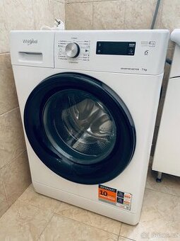 Práčka Whirlpool FreshCare FFS7259 B EE bílá