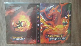 Album na karty Pokémoni Charizard nové