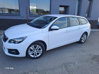PEUGEOT 308 SW 1.2i 96kW combi, r.21 130000km ČR VELMI PĚKNÝ