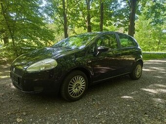 Zachovalé Grande Punto 1,4 bez investic, pouze 134 000 Km