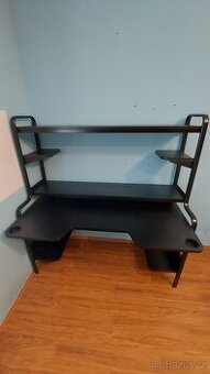Herní stůl IKEA