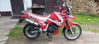 Suzuki DR 800 BIG - Nová STK - 1