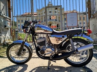 Jawa 350 californian