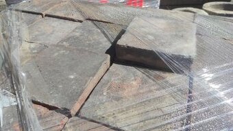 Stará cihlová dlažba, půdovky, půdovka, 39,6 m2