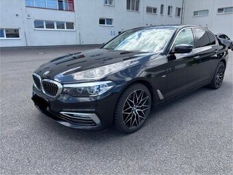 BMW 530d 195kw xDrive Luxury Line 122tkm