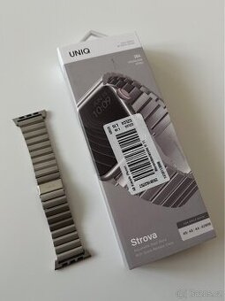 Ocelový řemínek pro Apple Watch / UNIQ