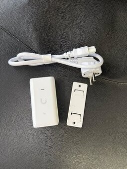 Ubiquiti UniFi PoE AF Adapter 15W