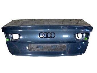 Páté dveře modrá metalíza LX5N Audi A6 C7 4G sedan 2013