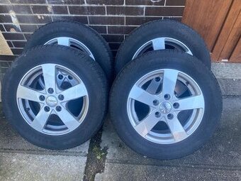 Prodám sadu ALU kol na Hyundai,Kia,Mazda,rozteč 5x114,3 r15