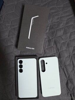 Samsung Galaxy S25 256gb mint