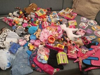 Obr balík věci pro holku