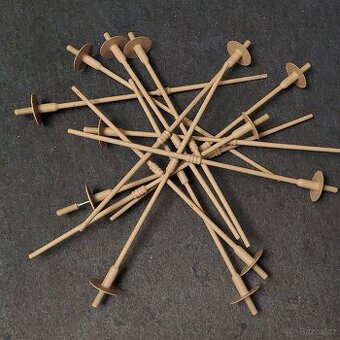 13 ks talířových hmoždinek 8x450 do zateplení