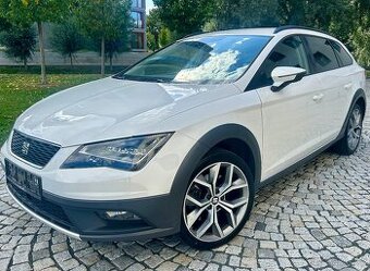 SEAT LEON 2.0TDi 135KW X-PERIENCE 4x4 NAVI-LED-DSG-PDC-ACC