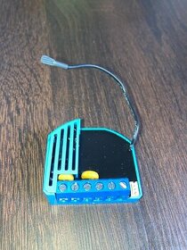 Zařízení sloužící k regulaci osvětlení SCHWAIGER