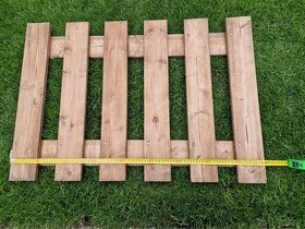 Plotové díly smrkové