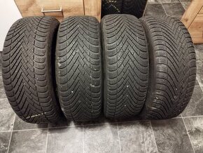 Zimní pneu 195/60/16