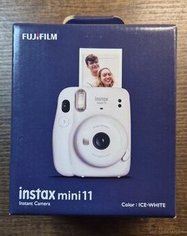INSTAX mini 11