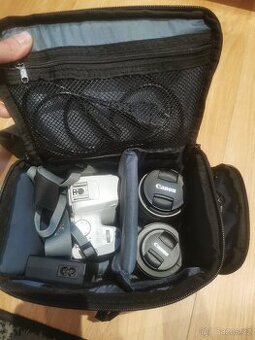 Canon eos 250 D + EFS 18-55mm + EF LENS 50 mm