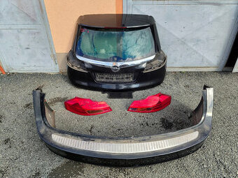 Zadní část Insignia A combi - Z22C