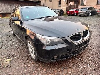 BMW E61 525i N52B25 Saphireschwarz / nahradni dily
