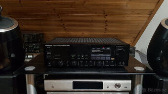 Kenwood KA-880SD Výkonný stereo zesilovač