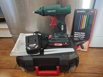 Aku tavná pistole - 1