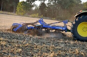 Hloubkový kypřič Landstal Skimmer APB 300