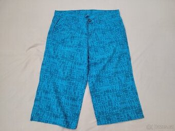 kraťasy a letní kalhoty