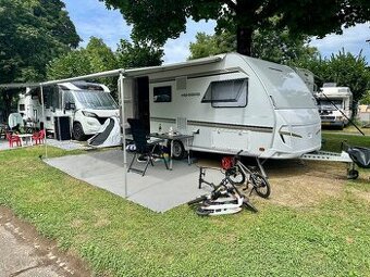 Karavan/obytný přívěs k pronájmu až pro 6 osob