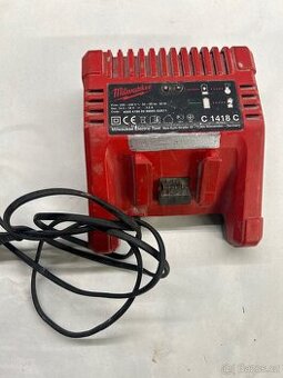 Nabíječka Milwaukee