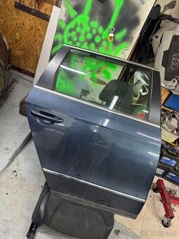 Zadní pravé dveře passat b6 lc57