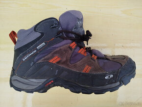 SALOMON GORE-TEX vel. 44 2/3