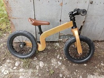 Stylové dětské odrážedlo