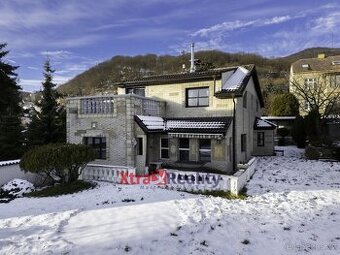 Prodej rodinného domu, 387m2, garáž 50m2, ev.č. 00028