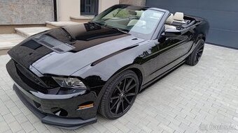 Ford Mustang - AUTOMAT