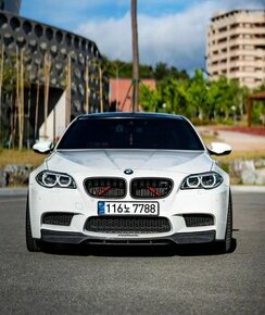 Originální český návod BMW řada 5 F10 F11