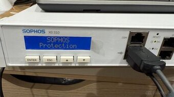 SOPHOS XG310 FW HW, 12GB RAM, SSD 256GB, CPU I3 - 1