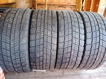 Nákladní pneu Michelin 315/60 R22.5
