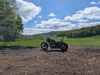 Suzuki VS 1400 Intruder - 1