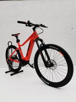 Nové elektrokolo KTM Macina Race 271 L