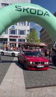 BMW 735i,e23
