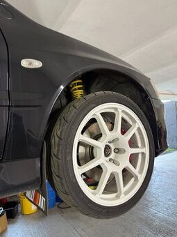 Alu kola Arcasting 8x18” 5x114,3 Lancer Evo, Subaru STI